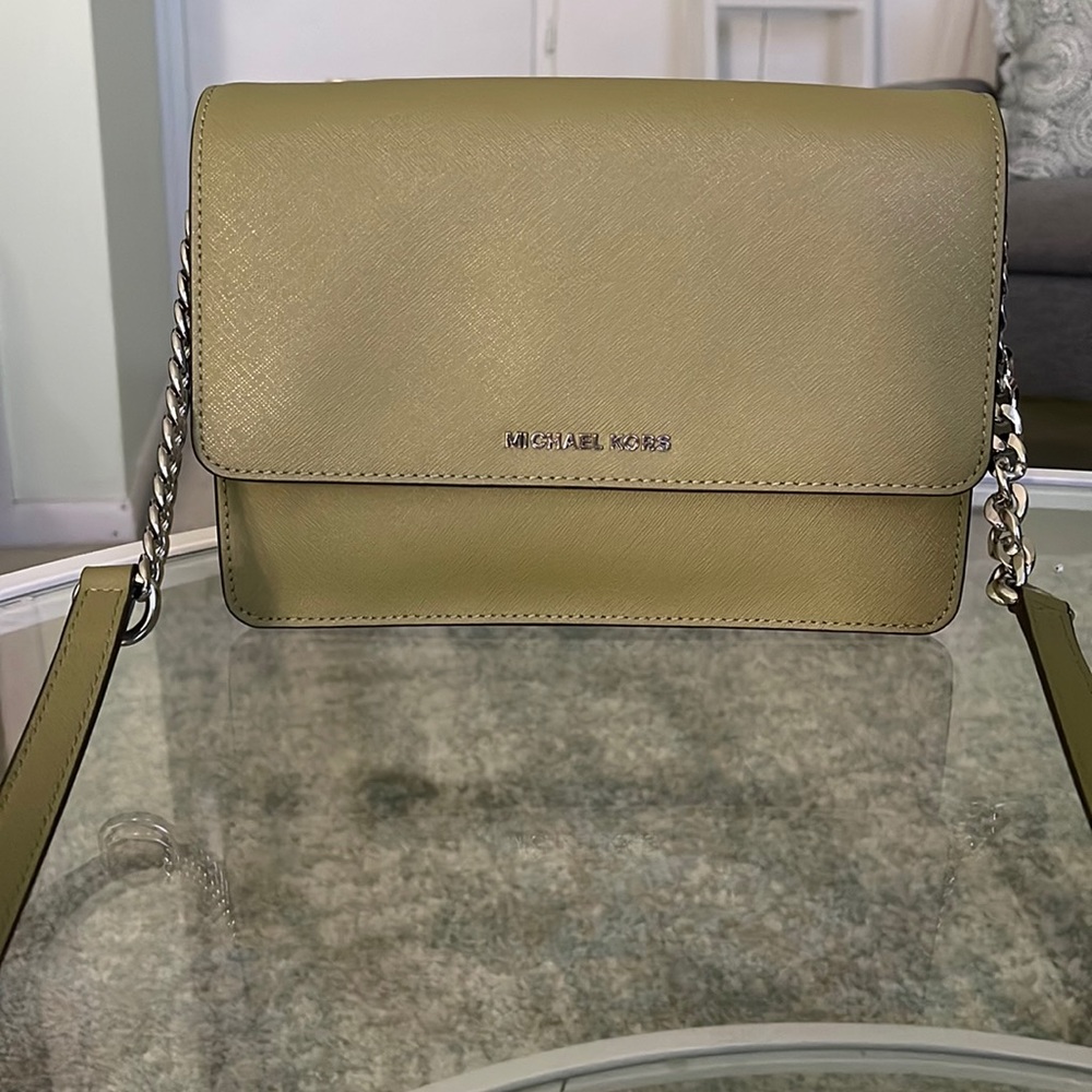 MICHEAL KORS Olive Green Crossbody Purse